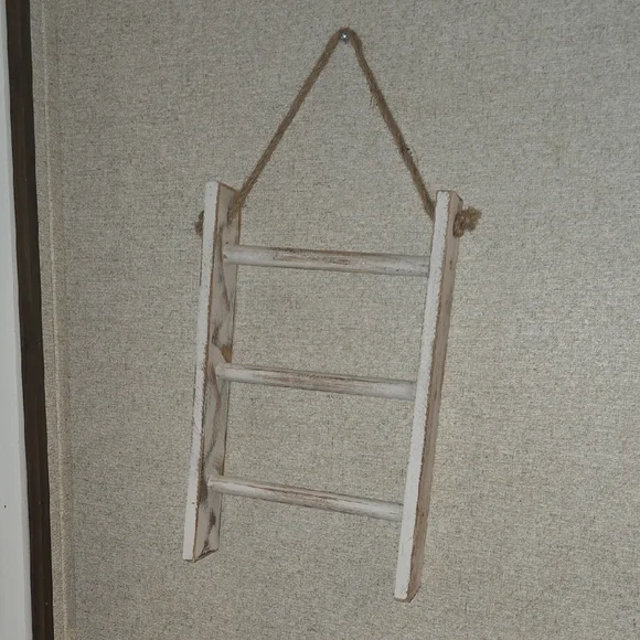 Vintage White Ladder Wall Shelf - Picture 1 of 6